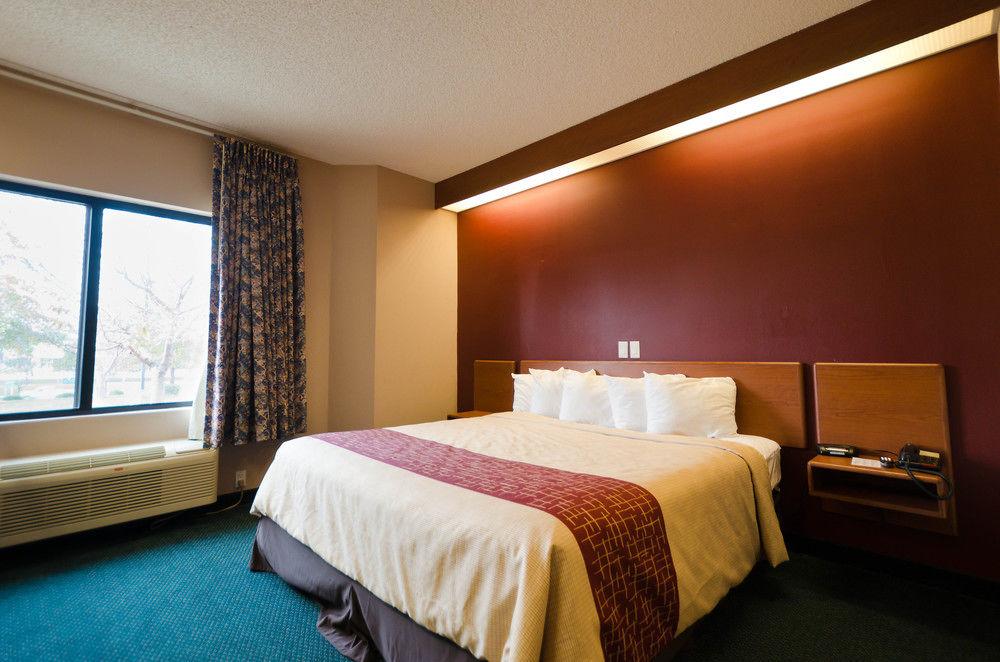 Chesapeake Inn And Suites Lexington Park Patuxent River Naval Air Station Kaliforniya Dış mekan fotoğraf