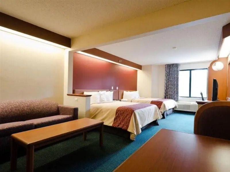 Chesapeake Inn And Suites Lexington Park Patuxent River Naval Air Station Kaliforniya Dış mekan fotoğraf