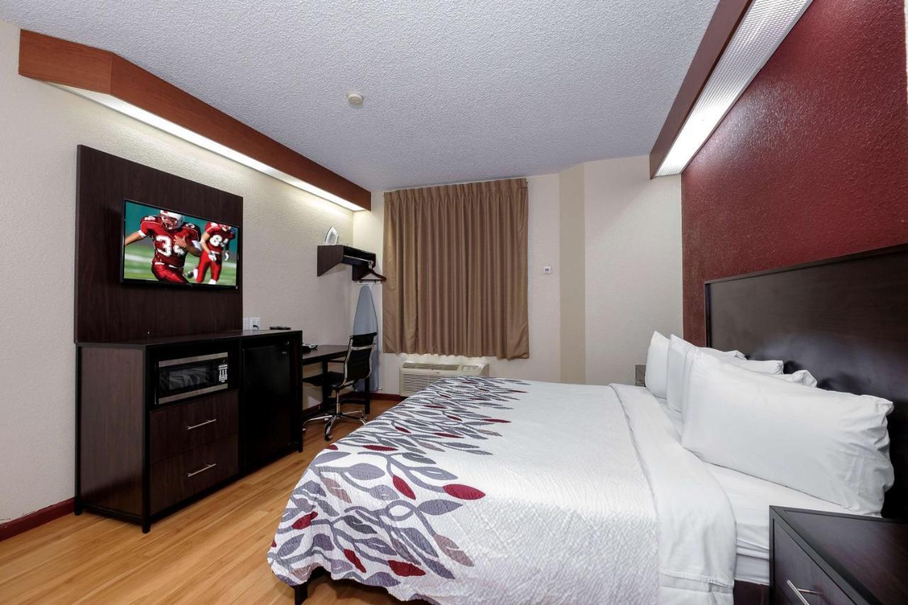 Chesapeake Inn And Suites Lexington Park Patuxent River Naval Air Station Kaliforniya Dış mekan fotoğraf